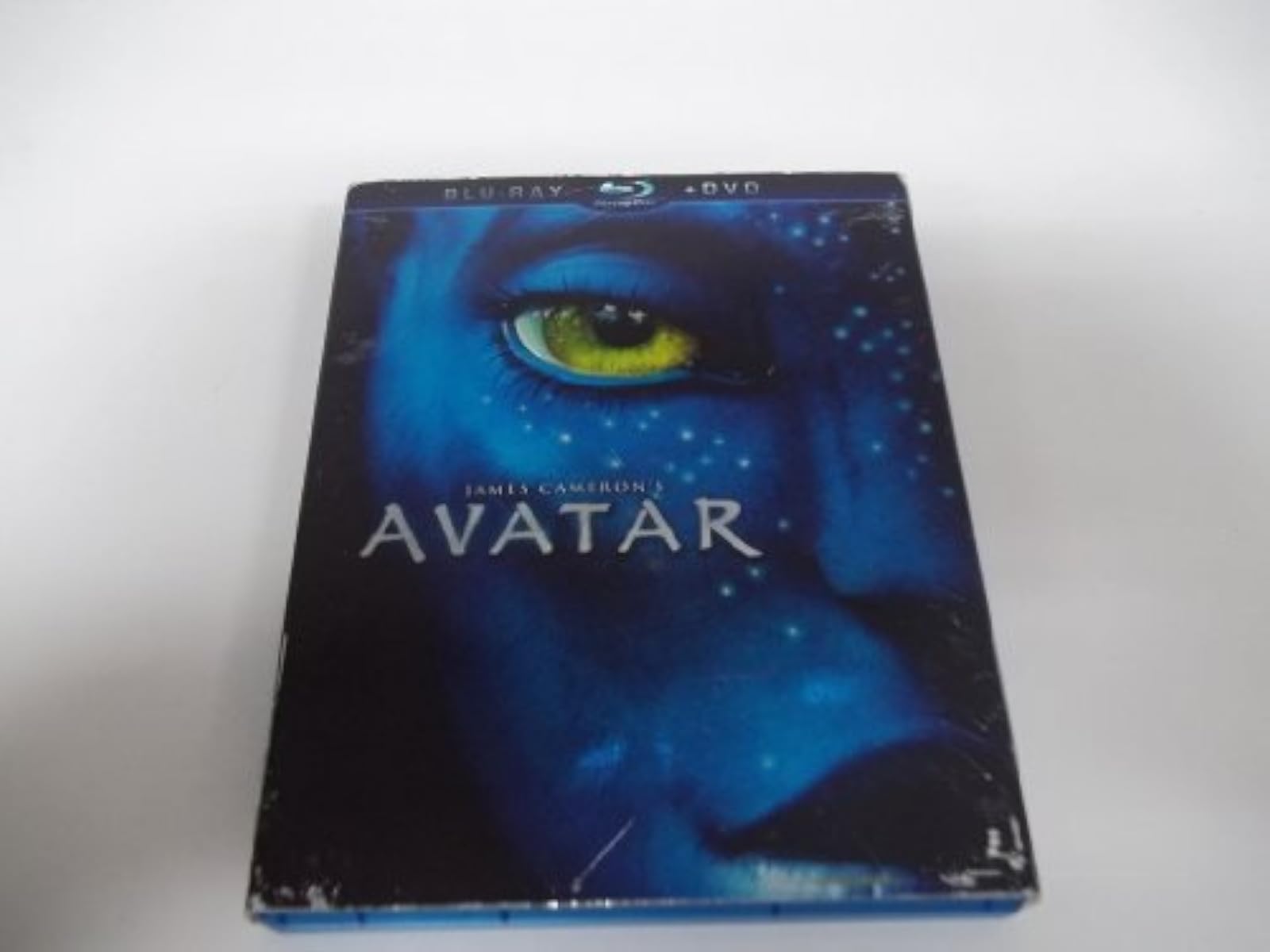 Avatar On Blu-Ray With Sam Worthington Zoe Saldana Sigourney Weaver