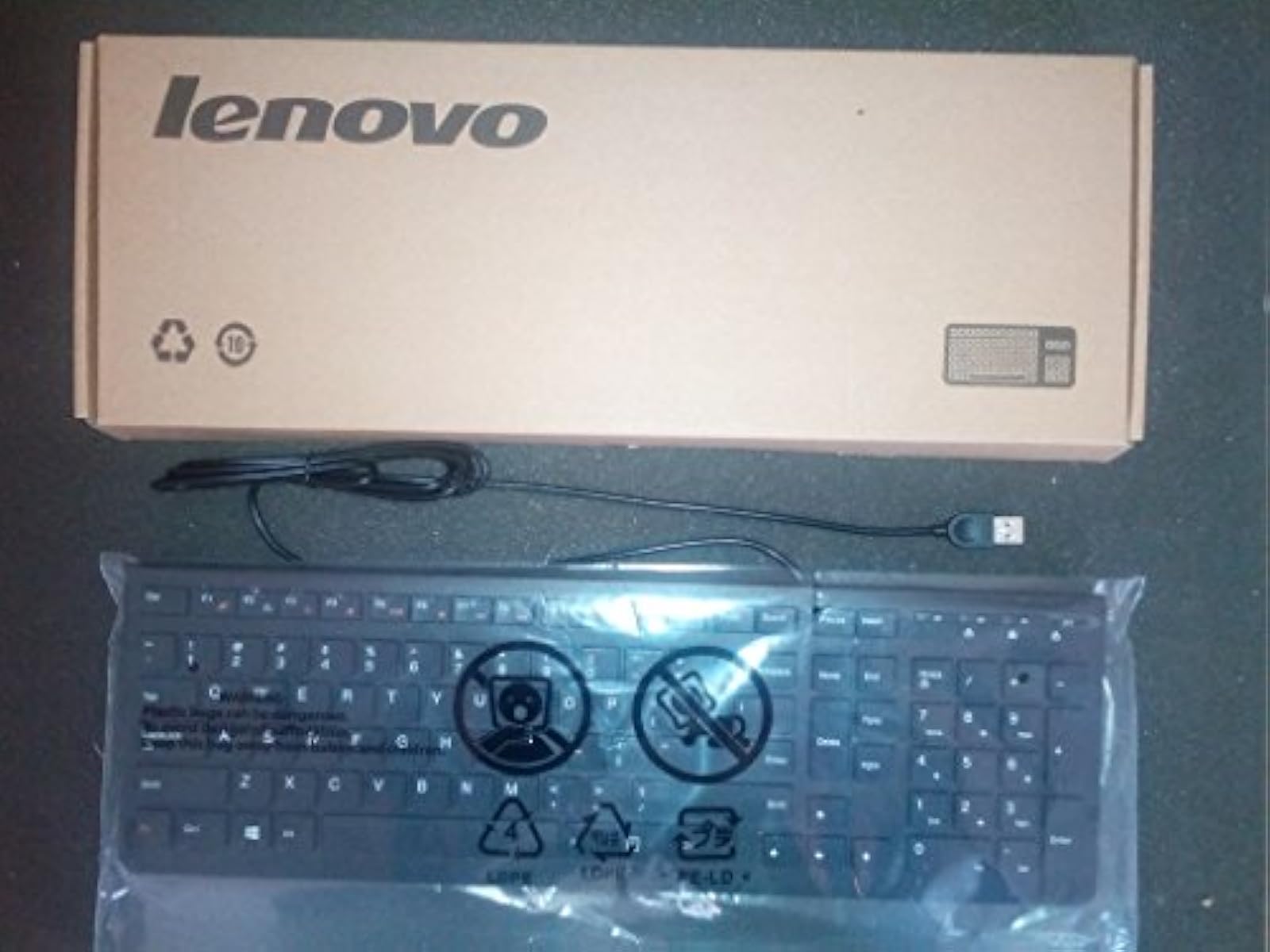Image 2 of Lenovo KB4721US USB Keyboard 25209111 KBLVT8 25209112 Ideacenter