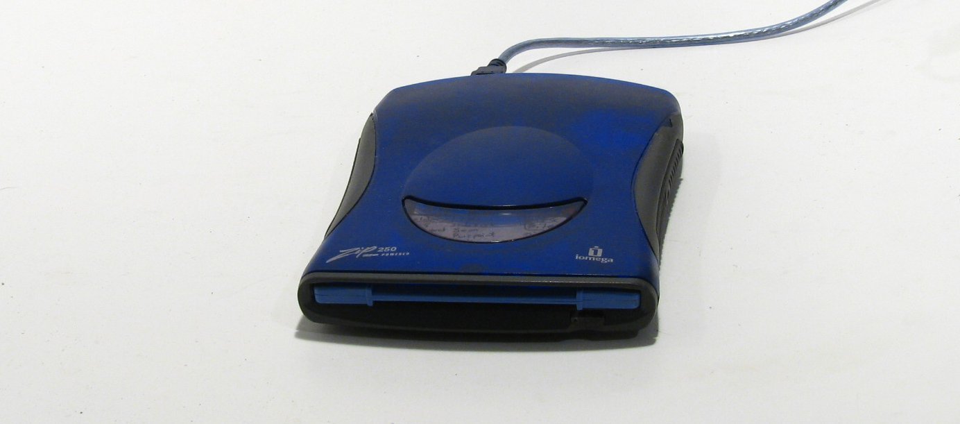 Image 0 of Iomega Zip 250 MB USB External Drive PC/Mac Blue