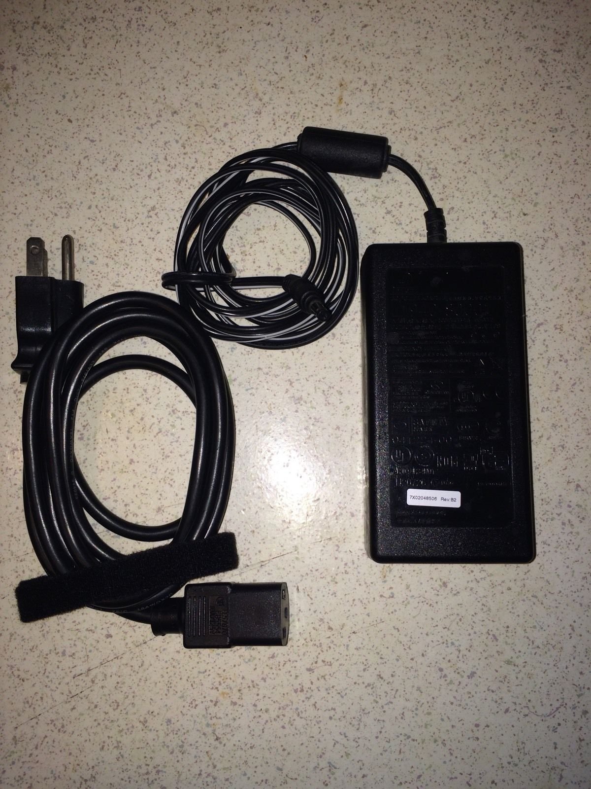 Image 0 of Genuine HP L1940-80001 AC Power Adapter 24V 1.5A 36W Wall Charger