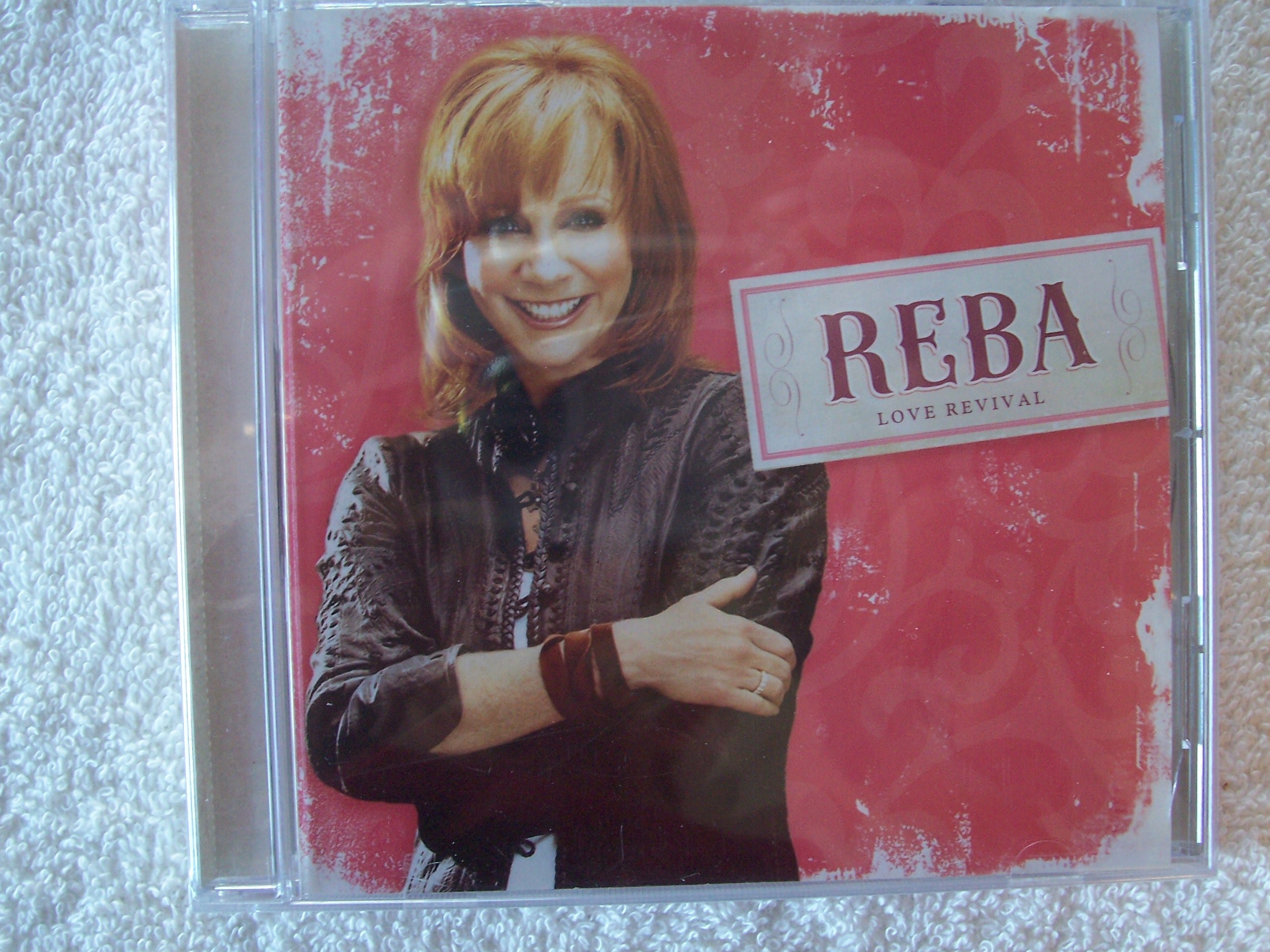 Love Revival By Reba McEntire On Audio CD Album Black 2008 Very Good - Afbeelding 1 van 4